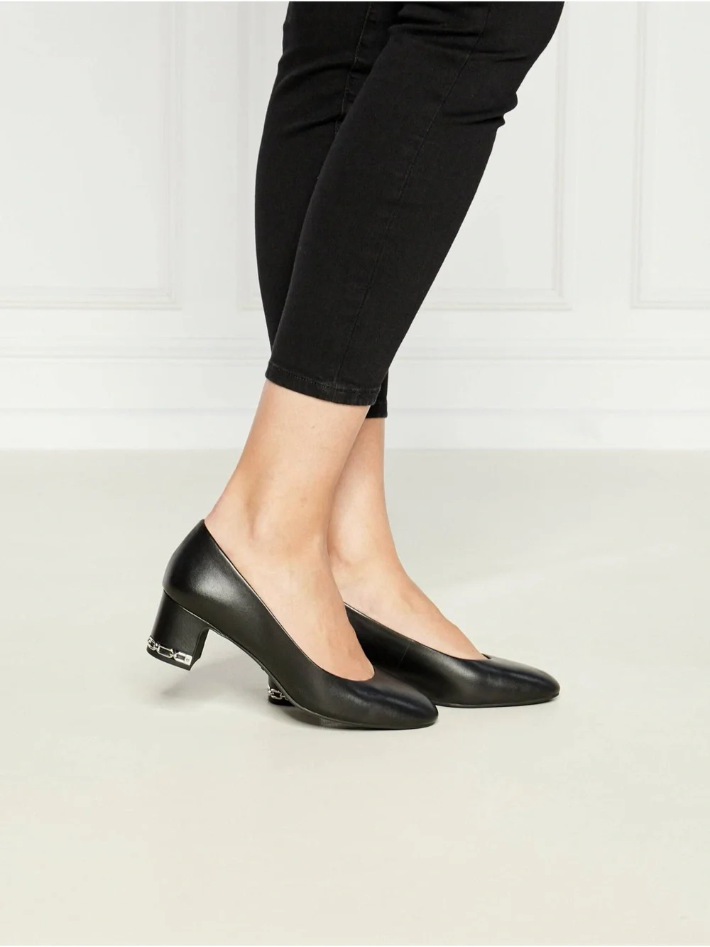 MICHAEL Michael Kors June Mid Heel